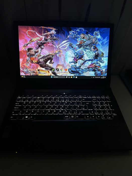 Laptop gaming| i5gen8| 16gb ram ddr4| GTX1050 4gb| ssd 256 baterie noua