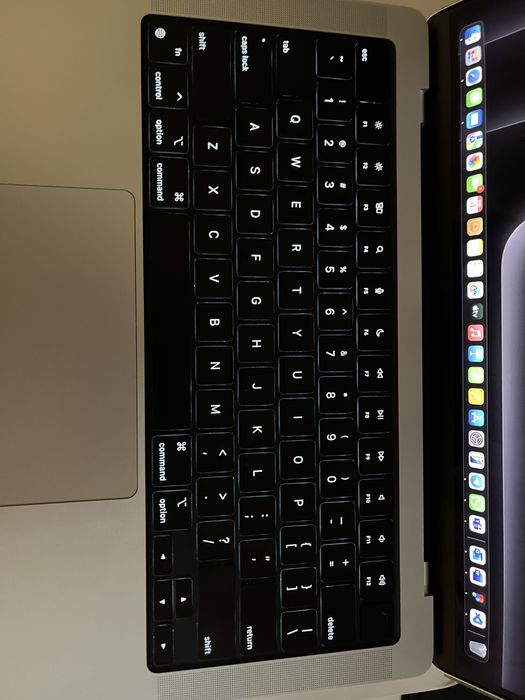 MacBook Pro 14 M3pro 18/512