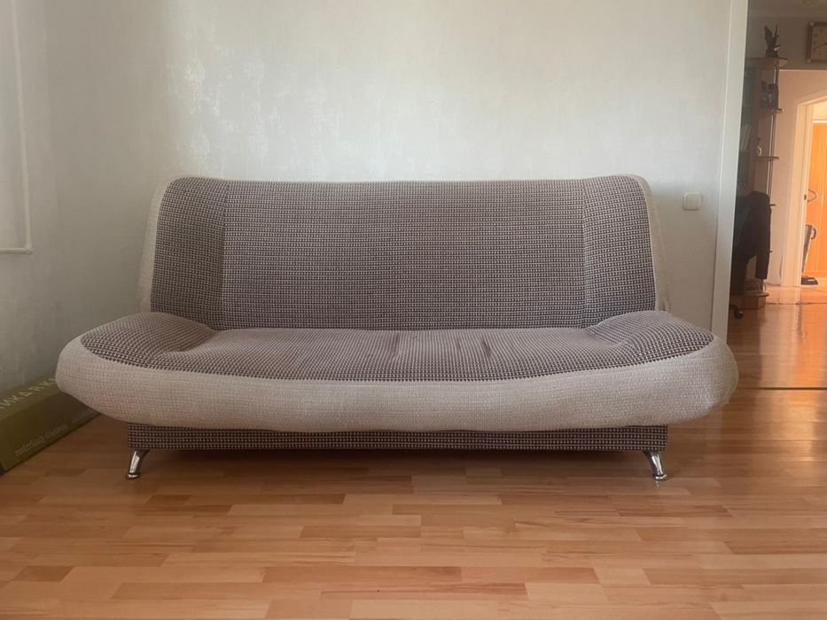 Мягкая мебель диван + кресло