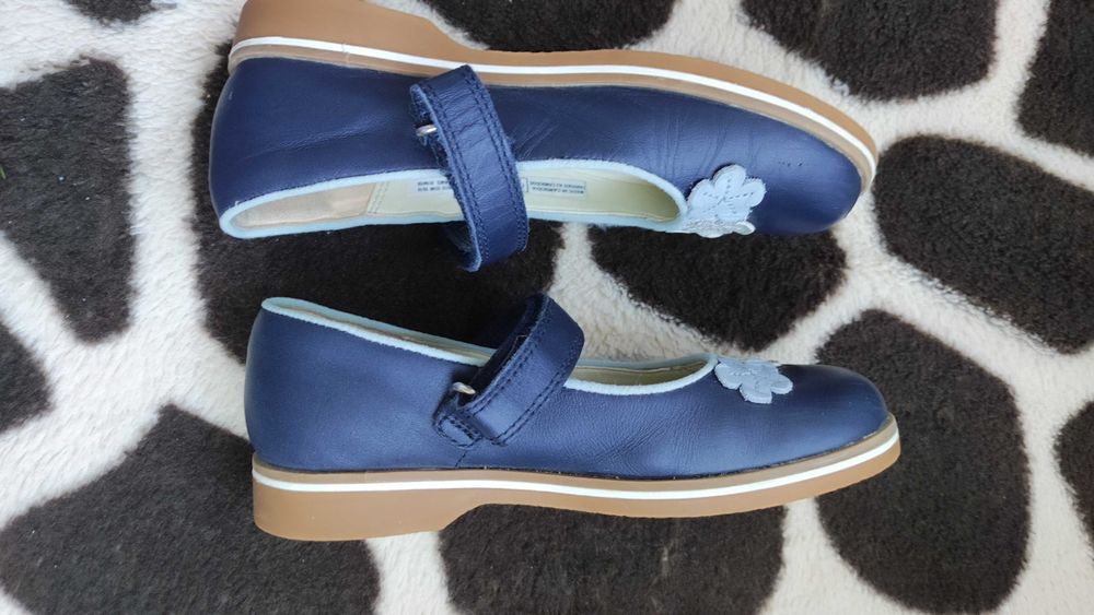 Pantofi Clarks 29,5 fete