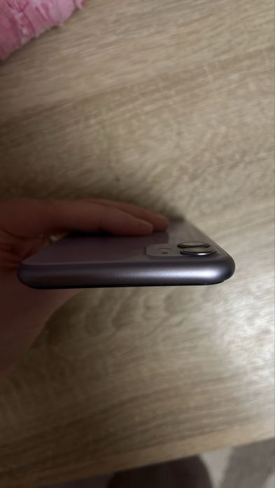продам iphone 11