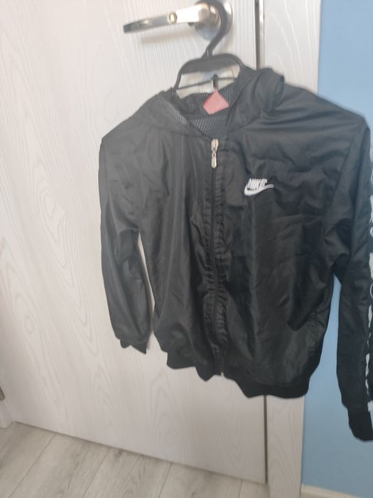 Детско яке Nike и Pepe jeans