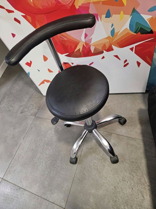 Козметичен стол / стол за козметик