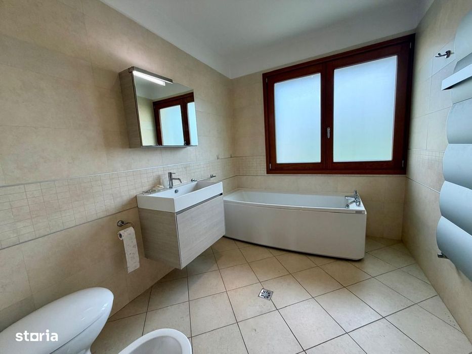 Vilă De Închiriat | Iancu Nicoale | Piscină Privată |