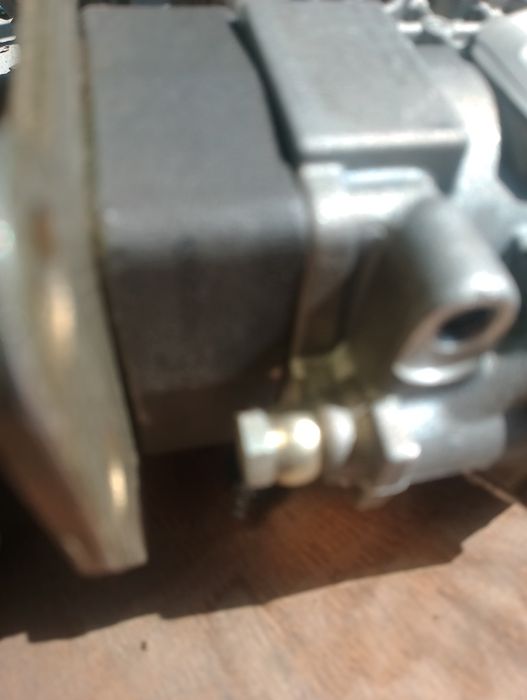 ГНП -Бош Форд 1.8 - Нова