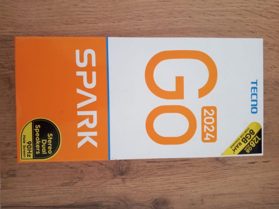 Продам телефон Tecno Spark Go 2024
