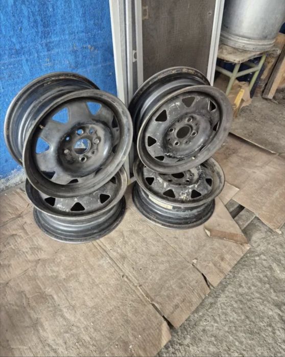 Ауди 80 диски 4шт