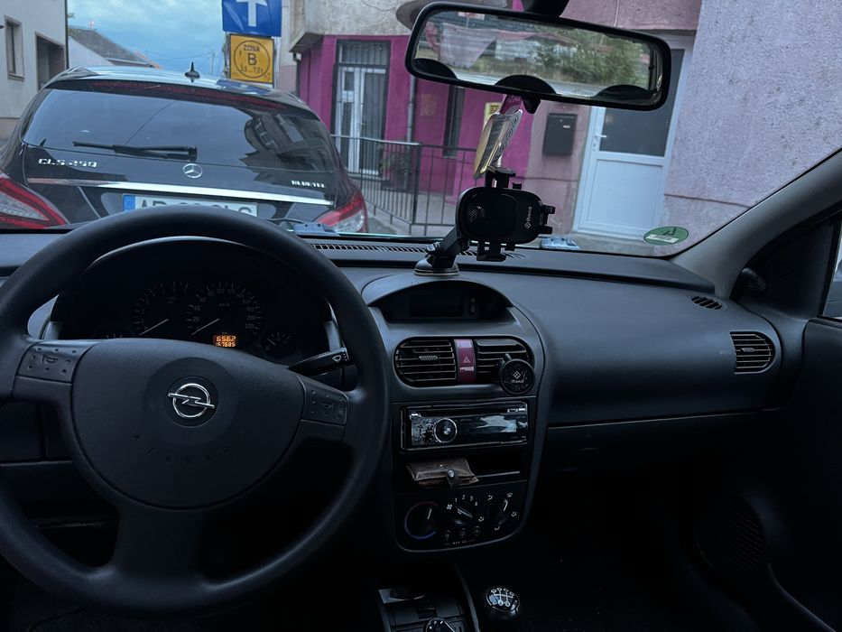Opel corsa Mașină compactă 1.0 economică din 2003 – 168.000 km – Stare foarte bună