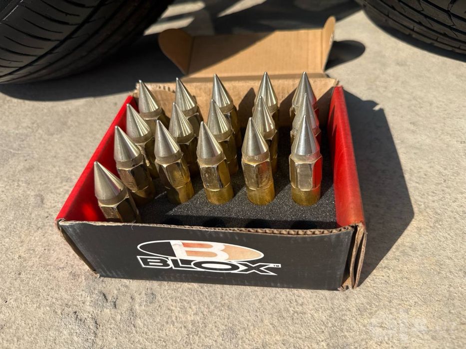 Диска балон Onix 225/40 18
