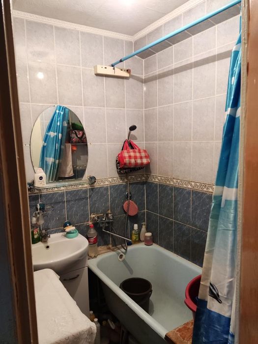 Продам 2х комнатную квартиру в 19 мкр