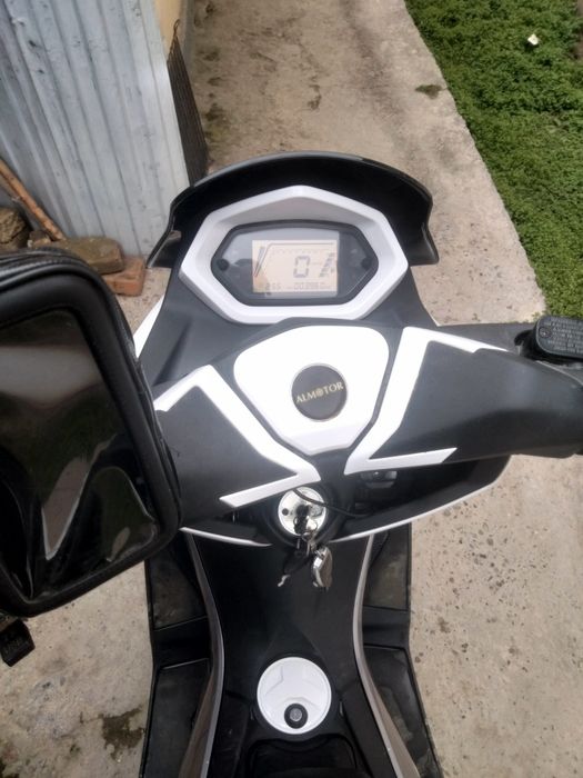 Продам либо обмен на машину