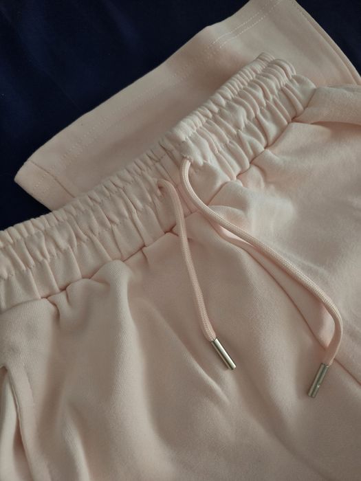 Продам штаны новые..