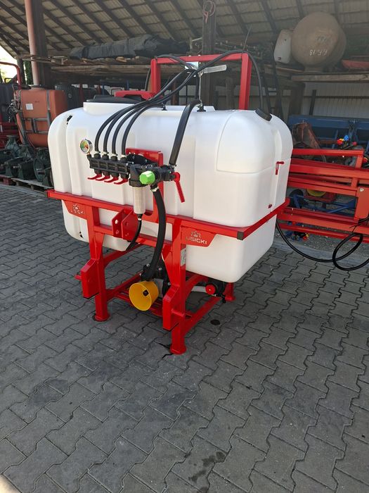 Erbicidator/ Maşina de erbicidat 600L,800L