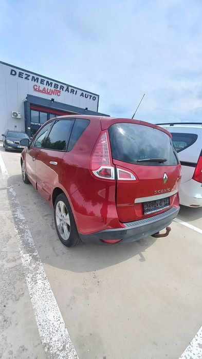 Dezmembram Renault Scenic 3 1.4 TCE H4J 700