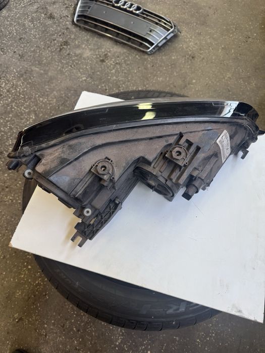 Фар за Фолксваген/VW Sharan