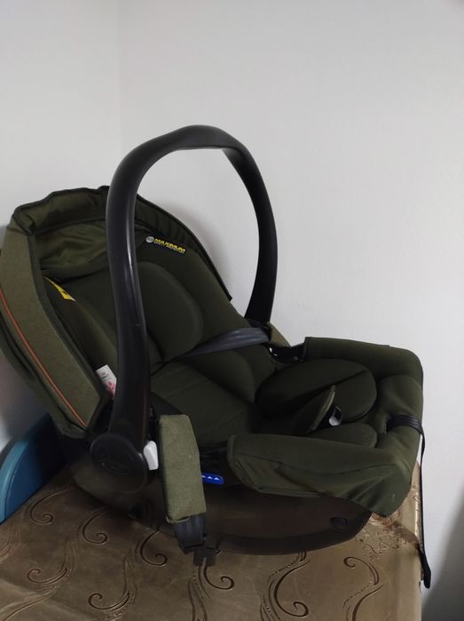 Scoica auto Graco SnugEssentials Khaki