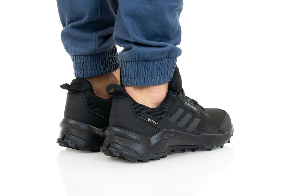 Adidas Terrex AX4 Gore-Tex