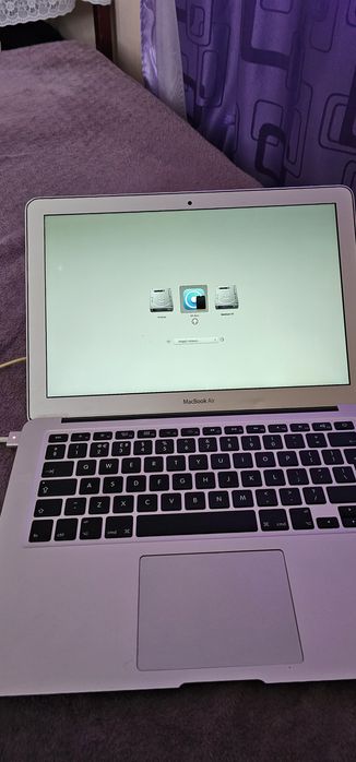 Macbook air 2012