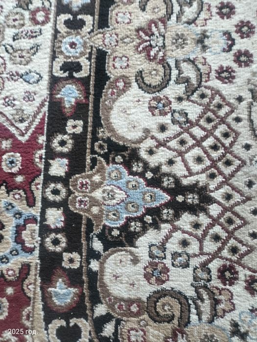 Продам ковер б/у ширина 2,5 м*длина 5м.