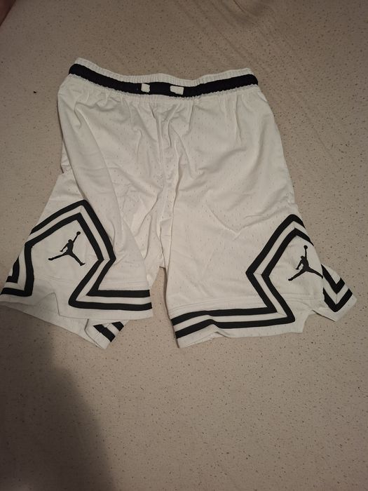 Pantaloni scurti si veste jordan