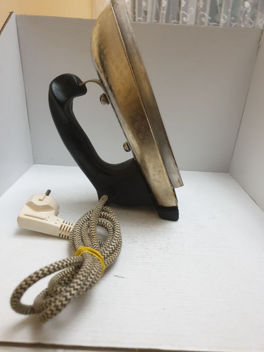 Calcator Electromures model Elegant