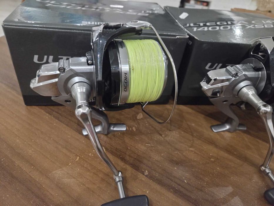 Продавам 2 брой Shimano ultegra ci4 14000 XSB