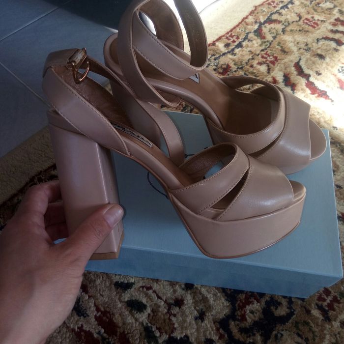 Босоножка PRADA Milano