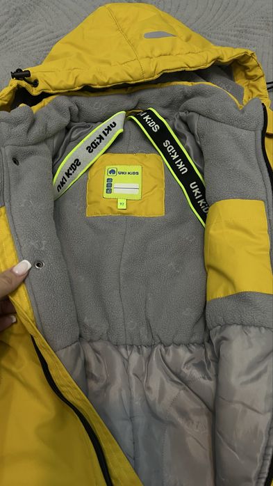 Продам зимние комбезы