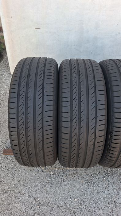 Летни гуми 215 55 17 Pirelli
