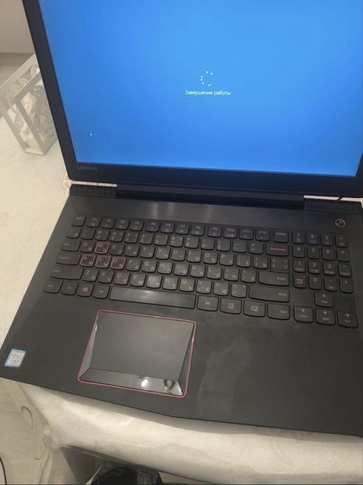 Lenovo y520.