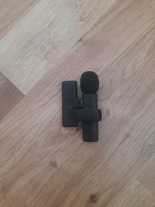 Безжичен микрофон