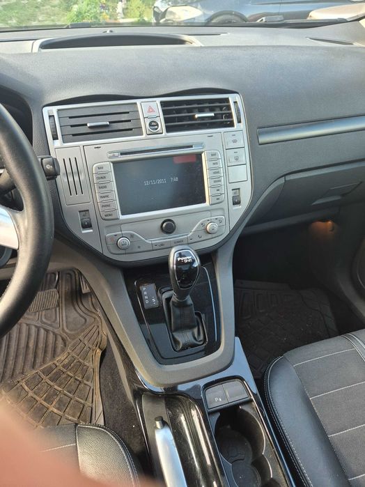 Ford Kuga 4x4 ....