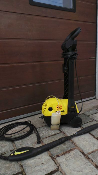 Aparat de spalat cu presiune KARCHER