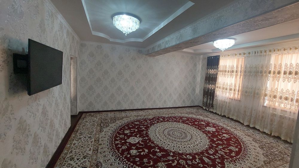 Uy sotiladi 3 xonali