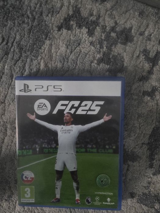 Joc pentru ps4 și se poate folosi la ps5