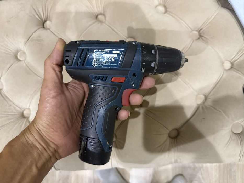 * BOSCH оригинальный маленький шуруповерт