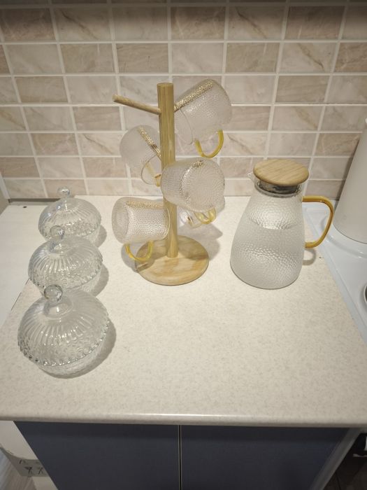 Набор посуды в отличном состоянии