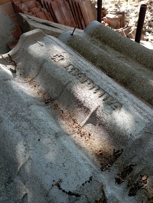 Продавам циментови/бетонни керемиди