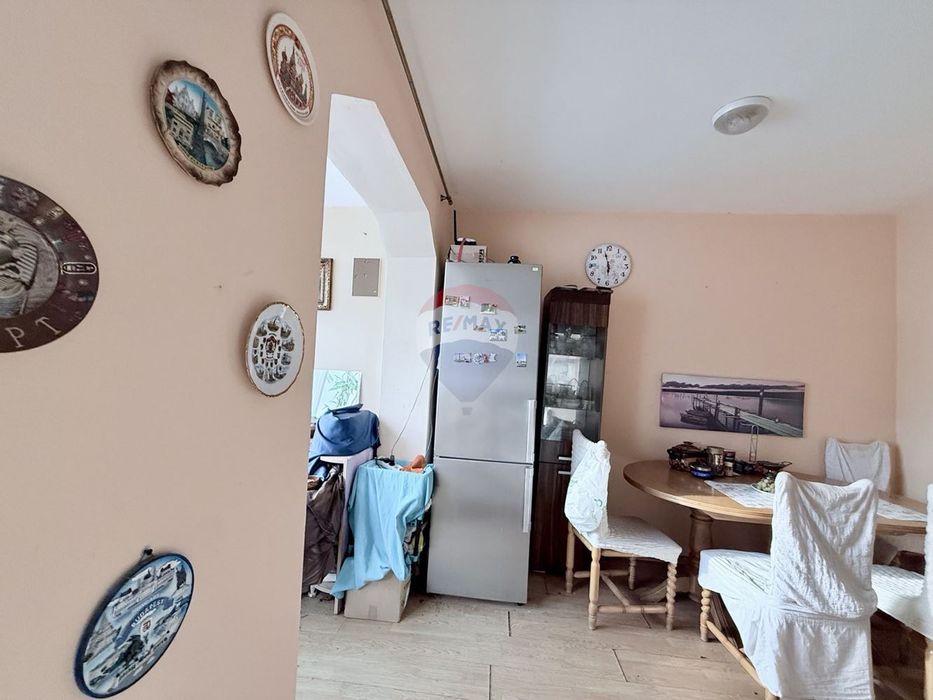 Продава се Тристаен апартамент в Варна, Център - 98 кв.м за 1694 €/кв.м - Снимка #5