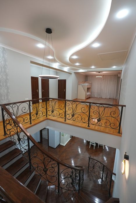 Dacha Qibray Sentrda. Дача Кибрай Центрда