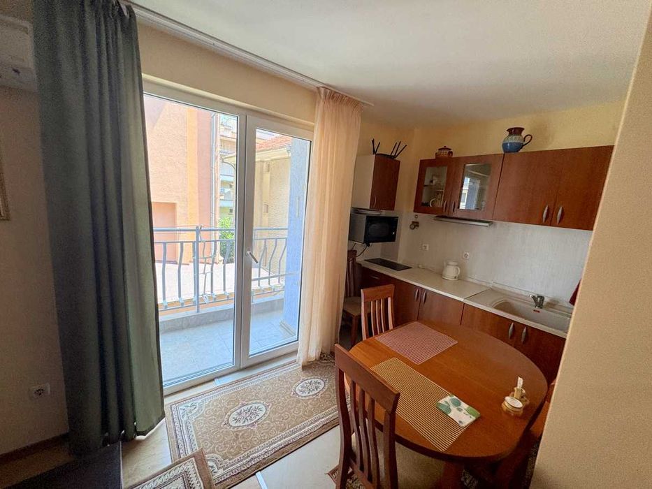 Продава се Двустаен апартамент в Несебър - 74 кв.м за 1359 €/кв.м - Снимка #3