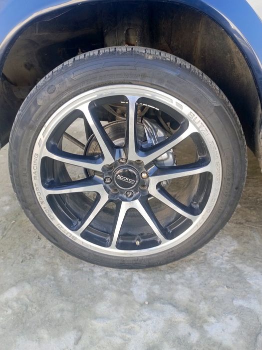 R17 universal 215 45 BUTZI ZR01