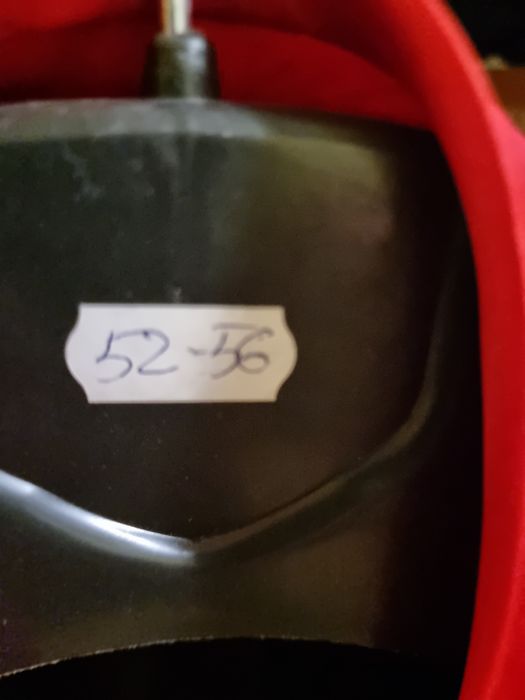 De vînzare doua costume de barbati