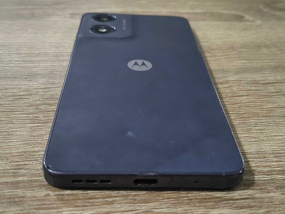 Мобилен телефон Motorola G 04
