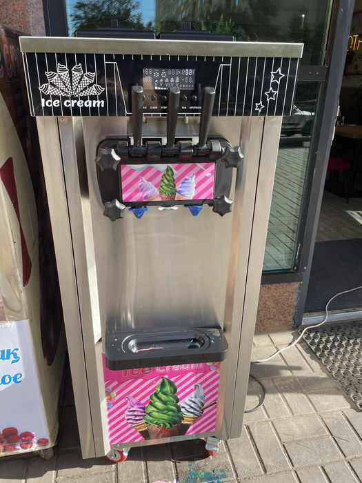 Мороженный Апарат (фризер)