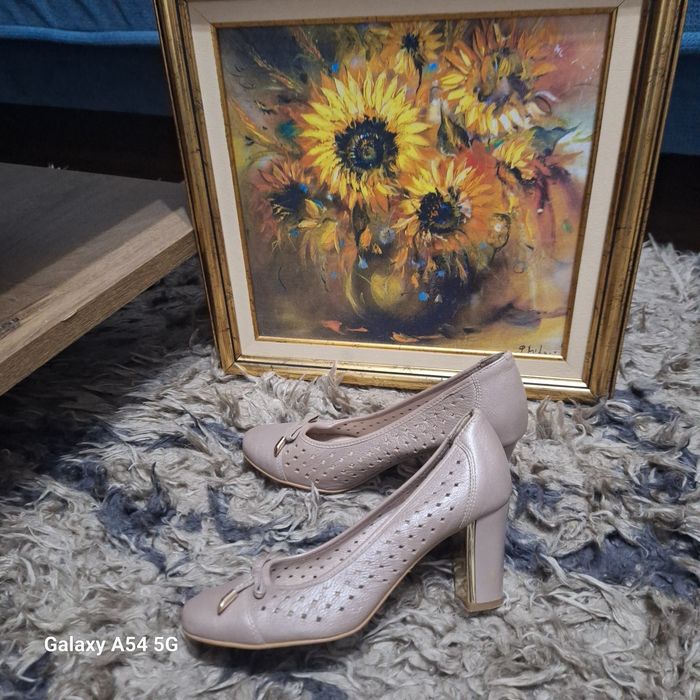 Дамски обувки естествена кожа Ласоцки