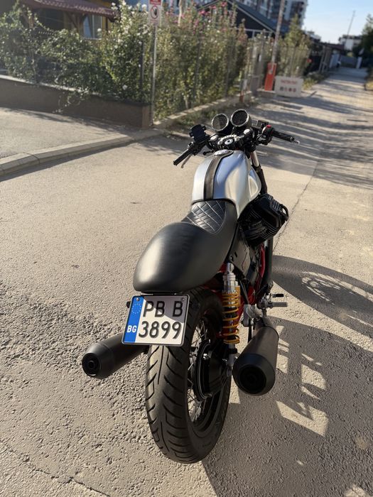 Moto Guzzi V7 III Racer | Öhlins | Brembo | Numbered edition