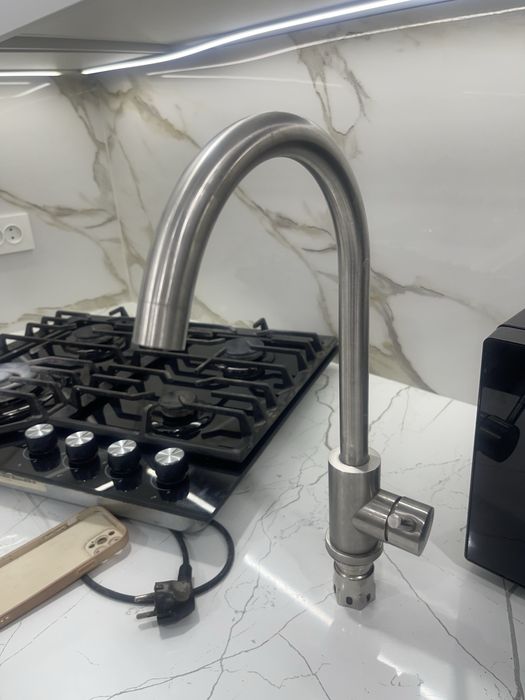 Кухня кран……………….