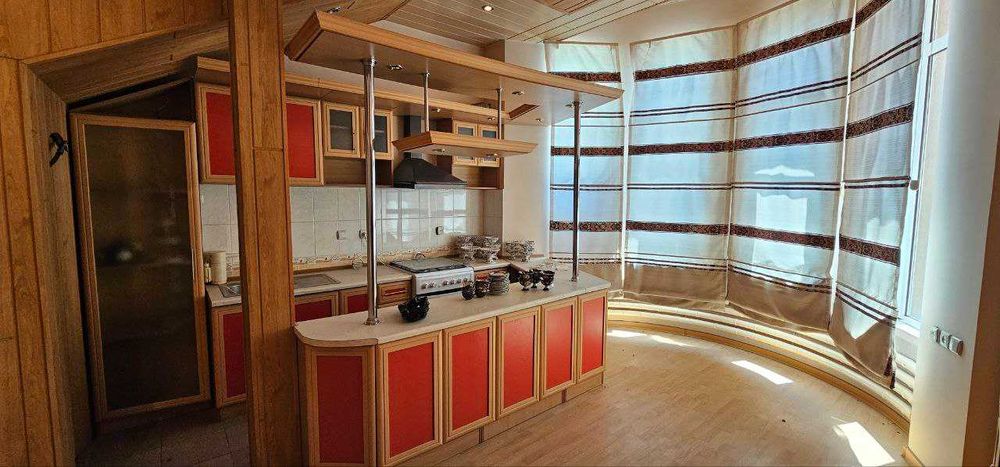 Срочно Учтепа тумани Хондамир махаллада яхши уй сотилади.