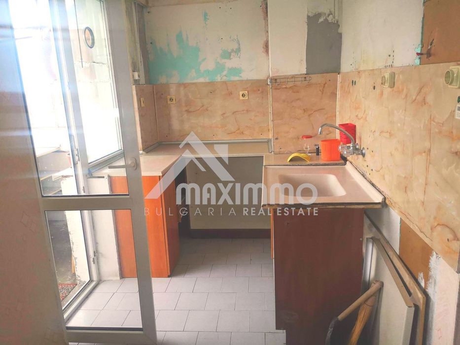 Продава се Четиристаен апартамент в Варна, Владислав Варненчик - 91 кв.м за 1054 €/кв.м - Снимка #8